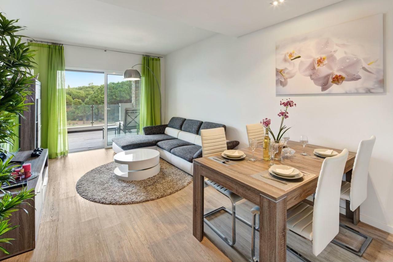 Luxurious T2 Apartment, Olhos Dagua Albufeira Exterior photo