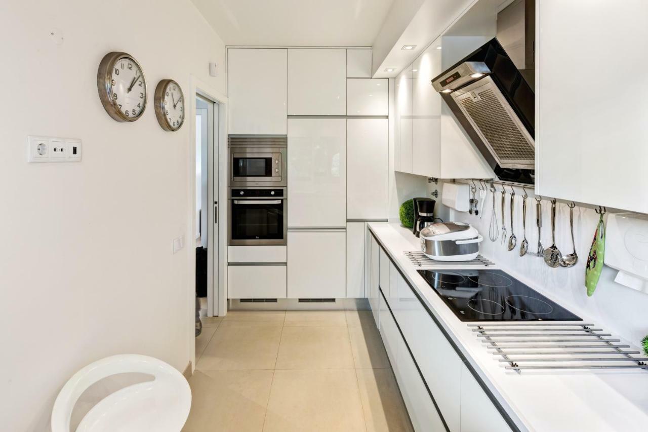 Luxurious T2 Apartment, Olhos Dagua Albufeira Exterior photo